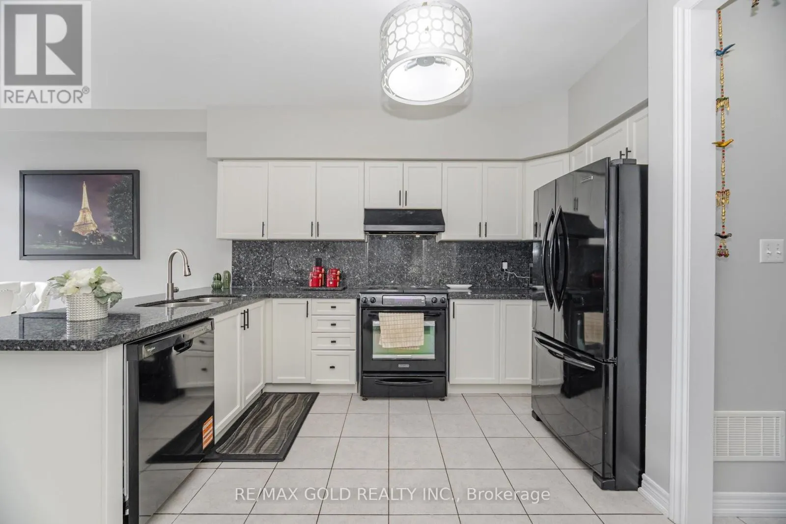 262 THORNDALE ROAD