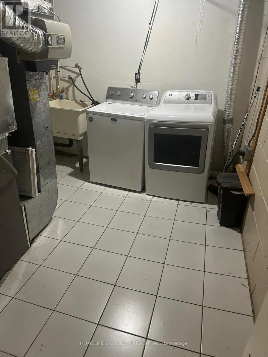 BASEMENT - 31 LAKELAND DRIVE S