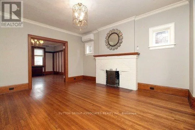 MAIN - 36 GLENHOLME AVENUE