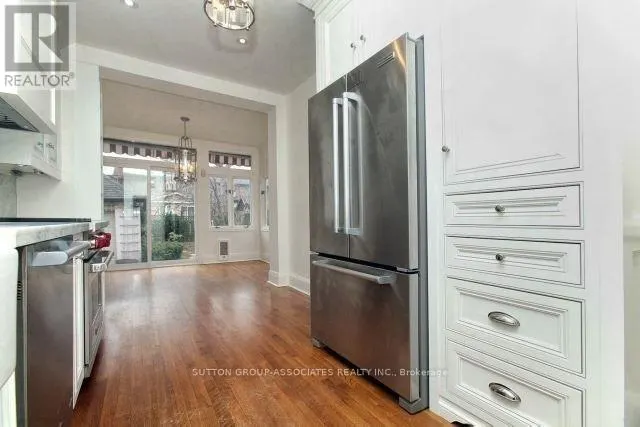 MAIN - 36 GLENHOLME AVENUE