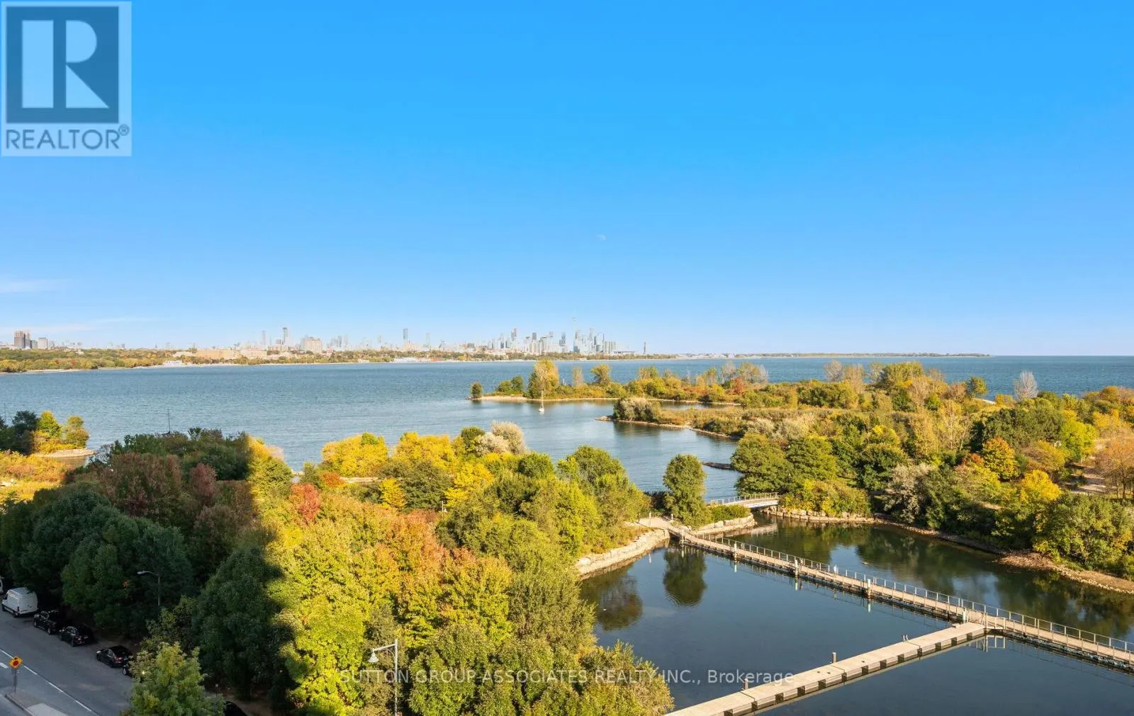 703 - 20 SHORE BREEZE DRIVE