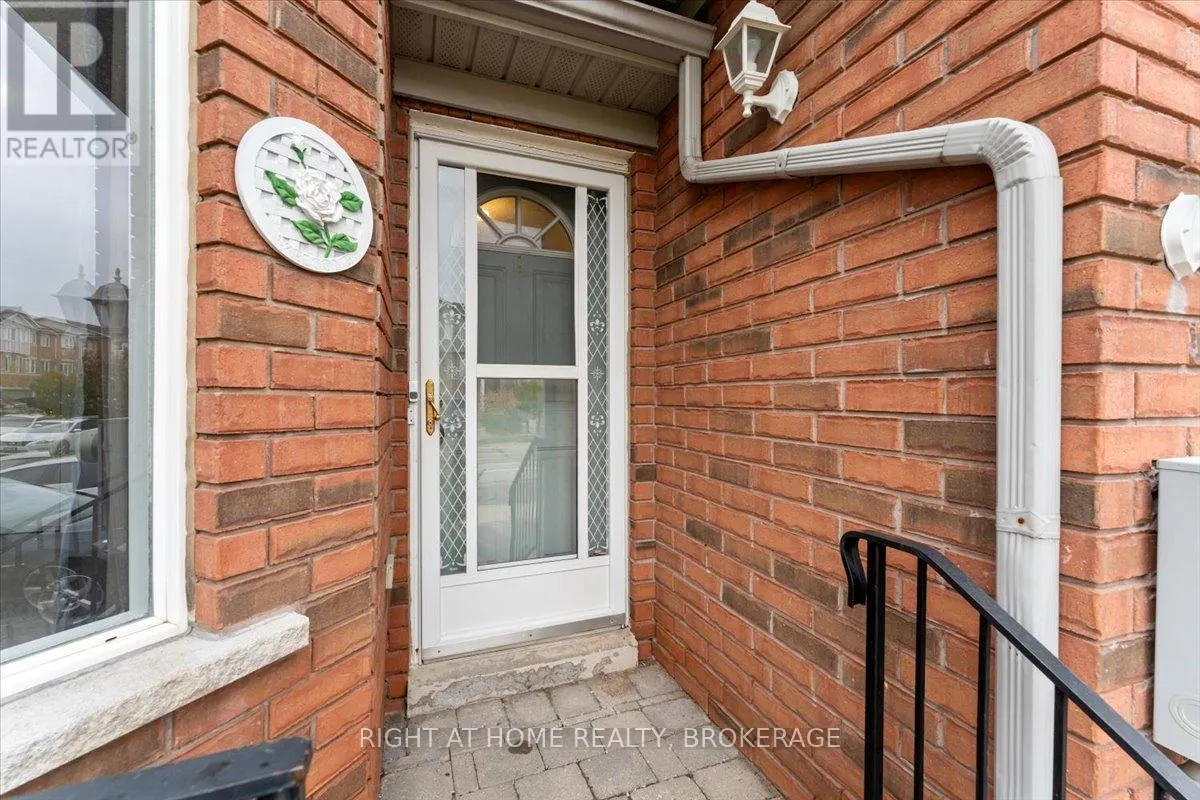 33 ATWOOD AVENUE