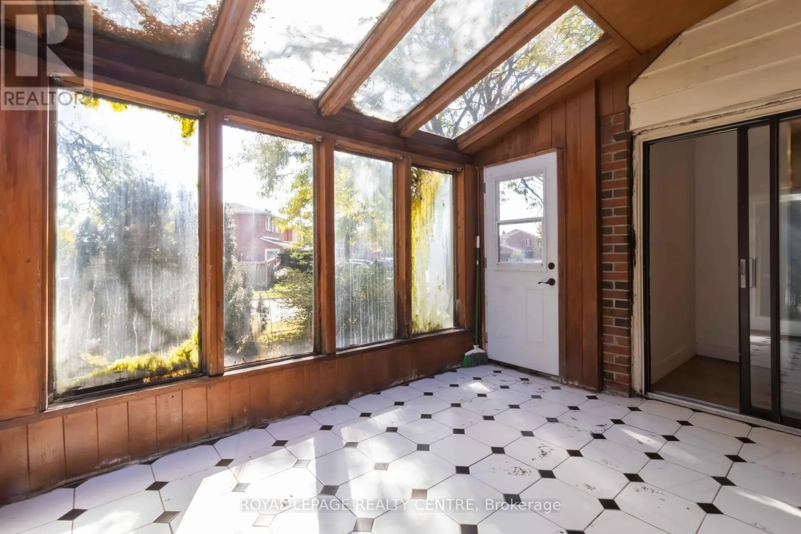 4272 TEA GARDEN CIRCLE
