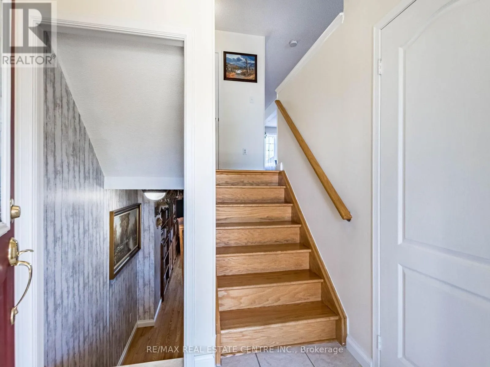 1240 CHAPMAN CRESCENT