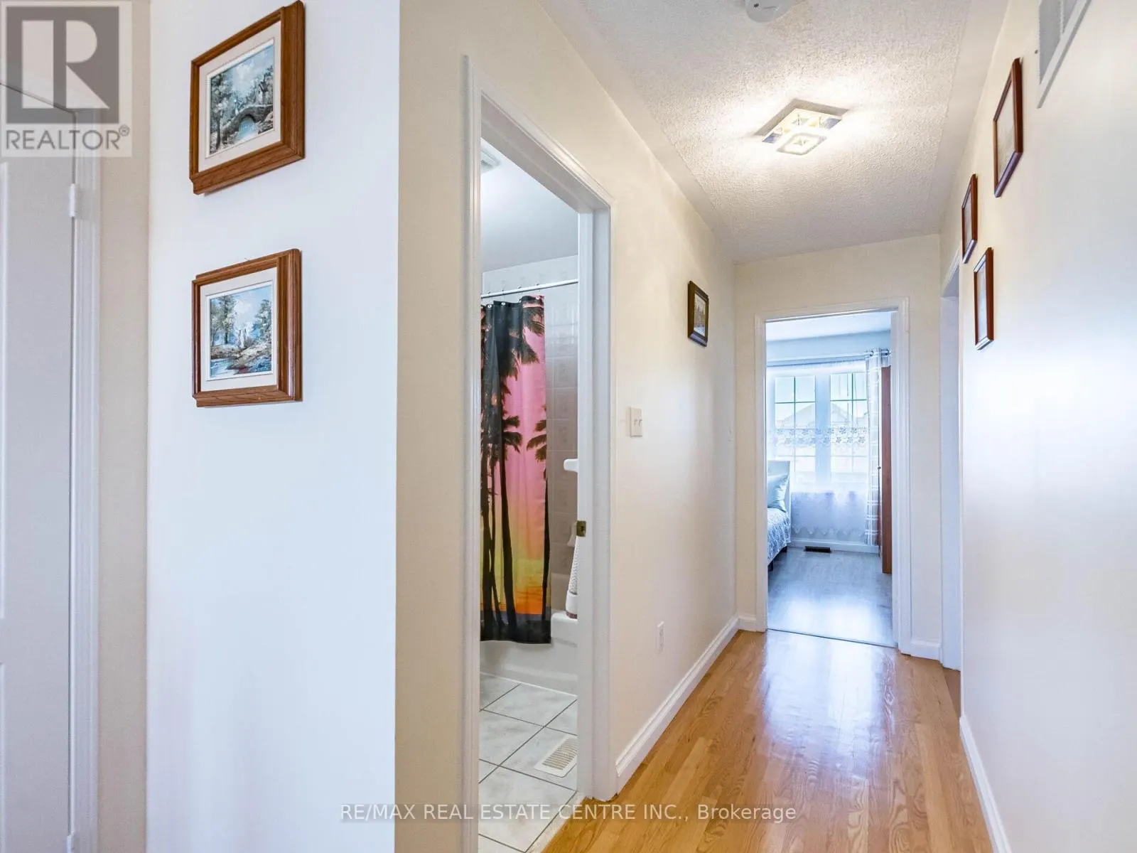 1240 CHAPMAN CRESCENT