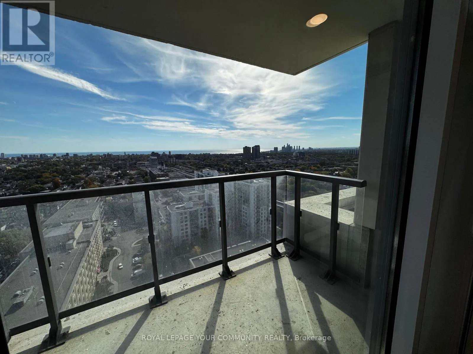 2505 - 1410 DUPONT STREET