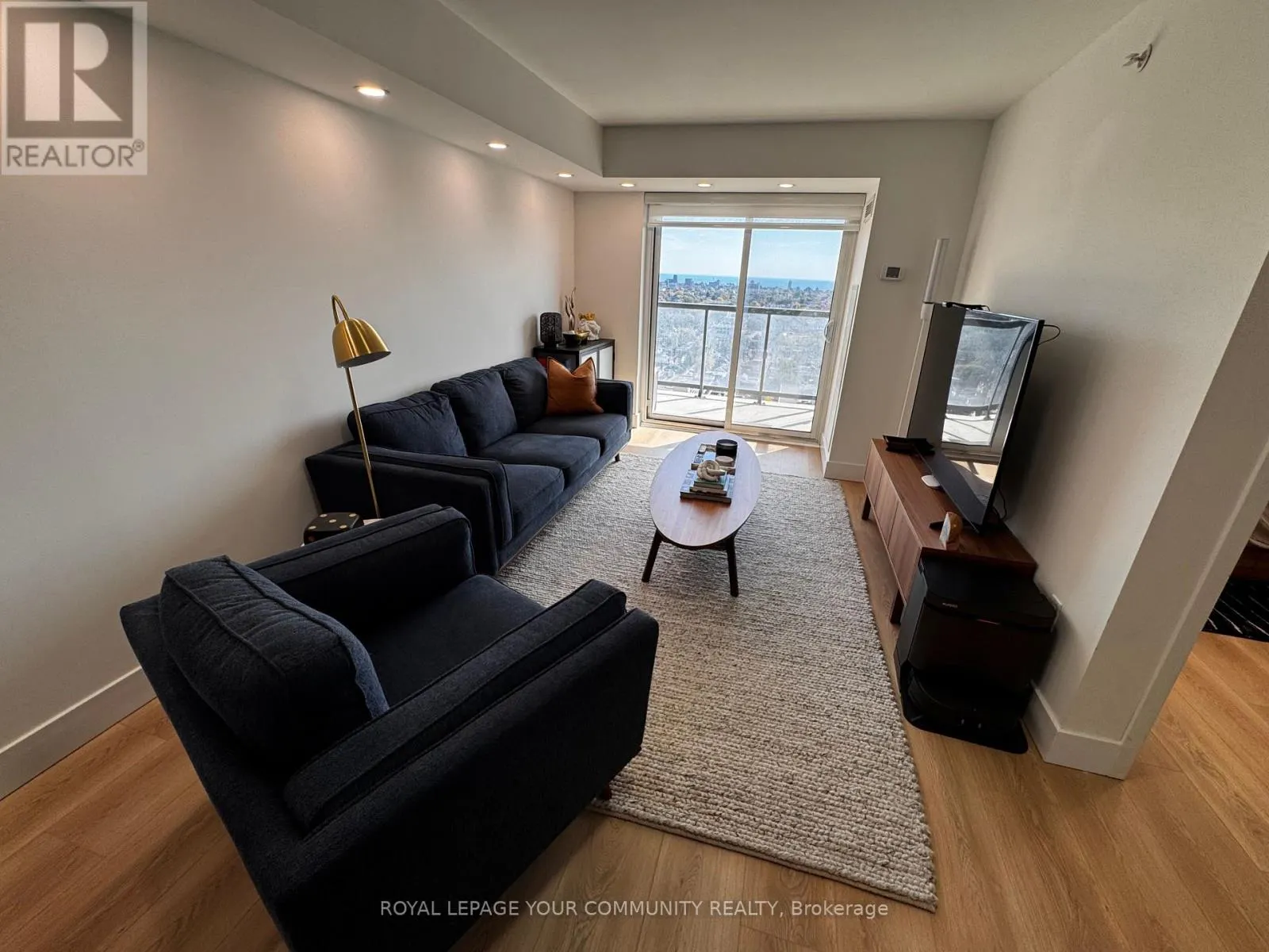 2505 - 1410 DUPONT STREET