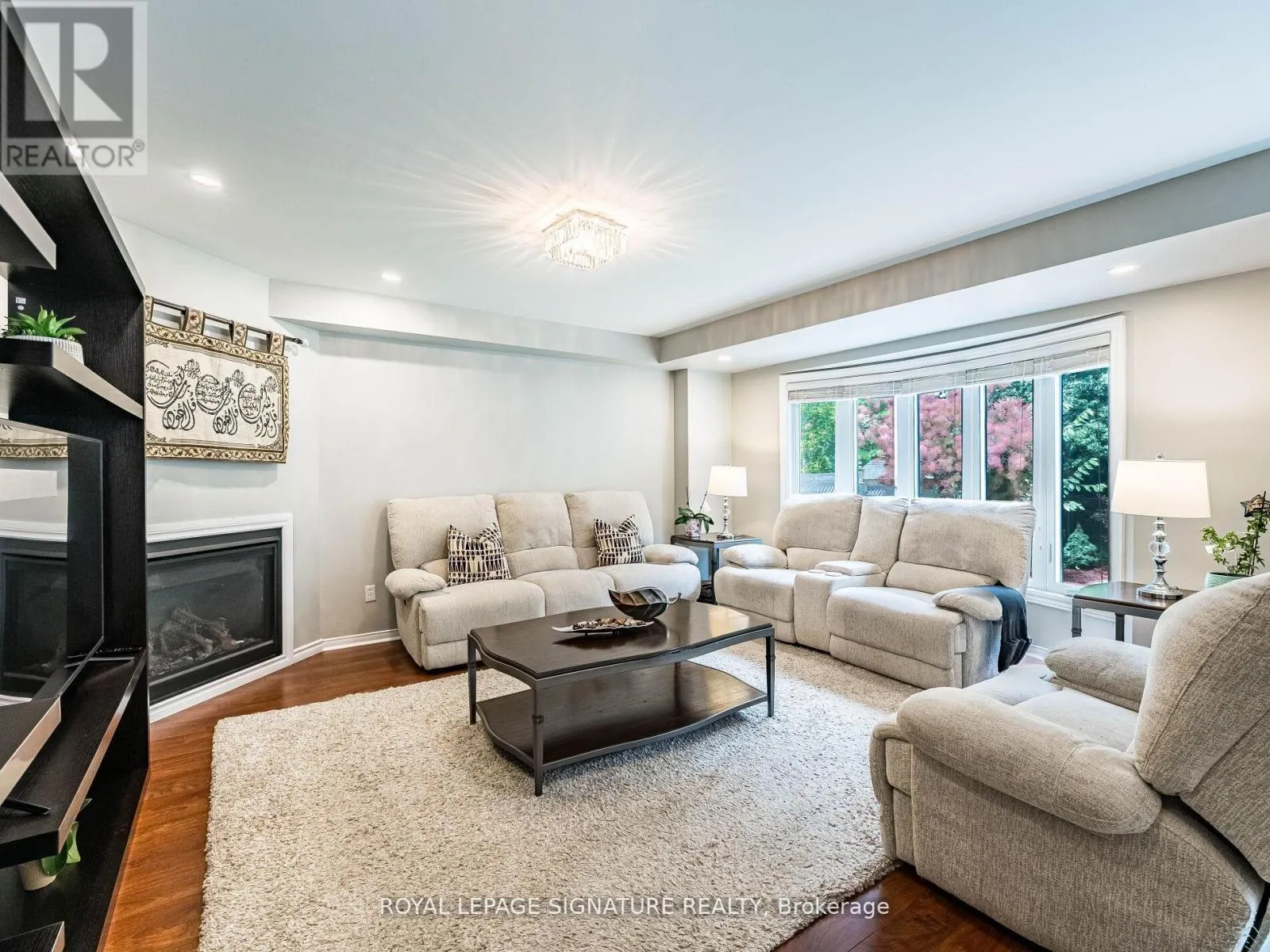 1013 FREEMAN TRAIL W