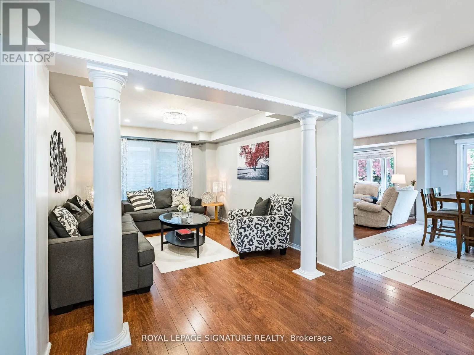 1013 FREEMAN TRAIL W