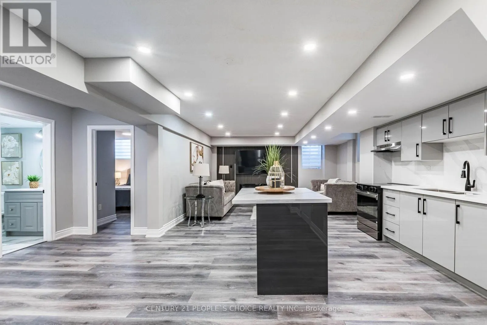 78 ABERCROMBIE CRESCENT E