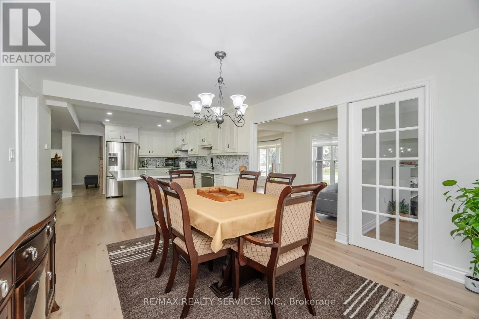 14 SNOWBERRY COURT