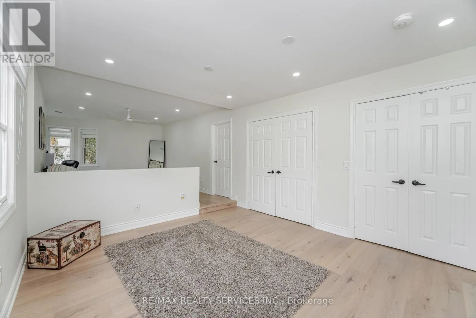 14 SNOWBERRY COURT