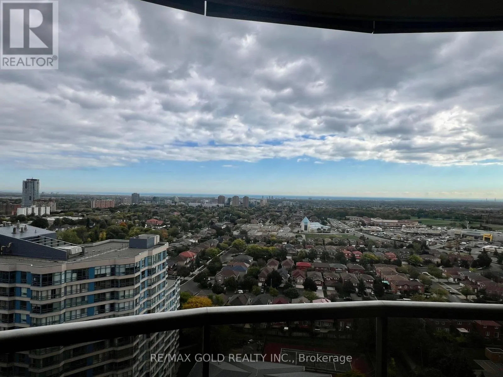 #2207 - 3880 DUKE OF YORK BOULEVARD