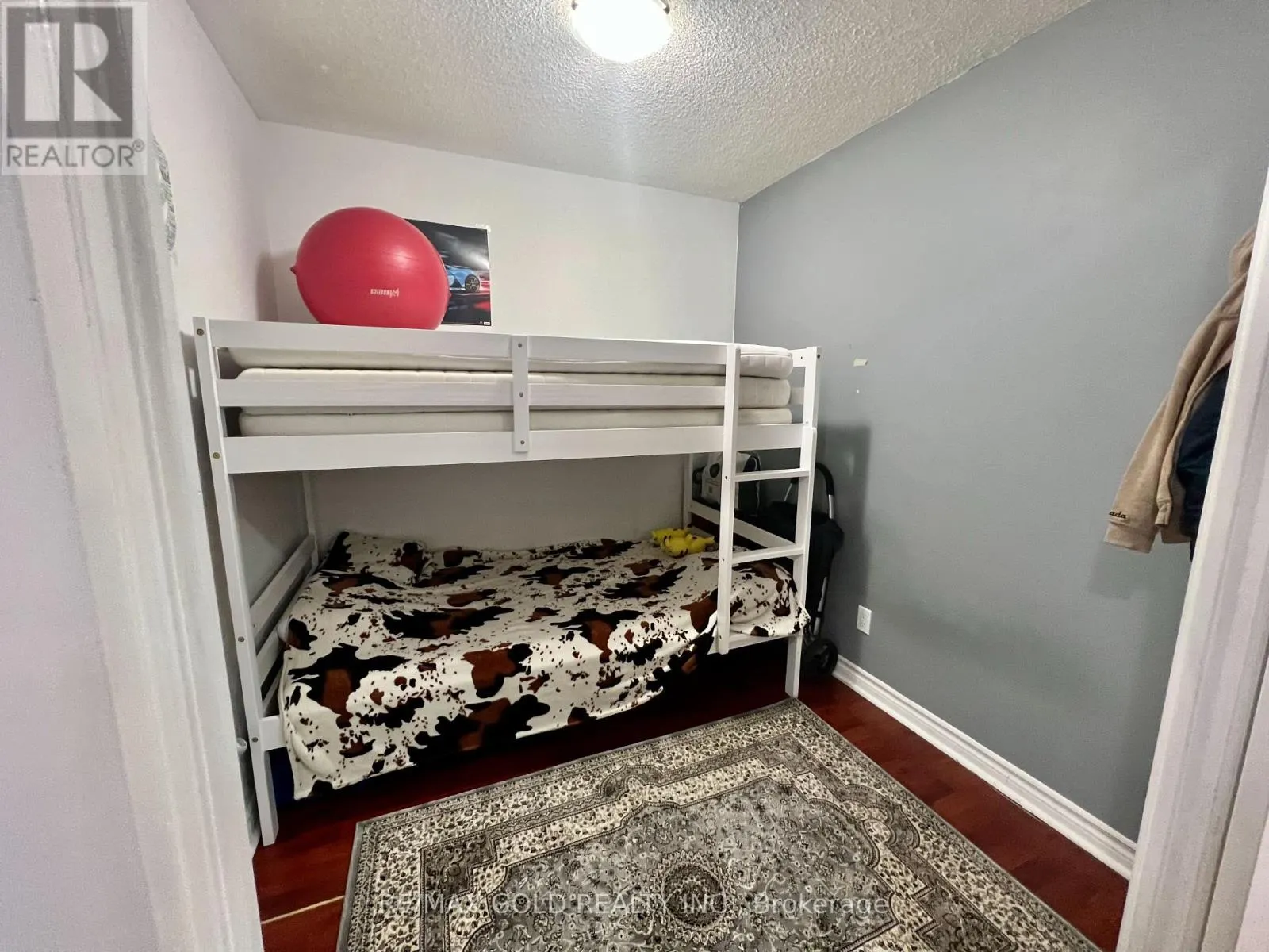 #2207 - 3880 DUKE OF YORK BOULEVARD