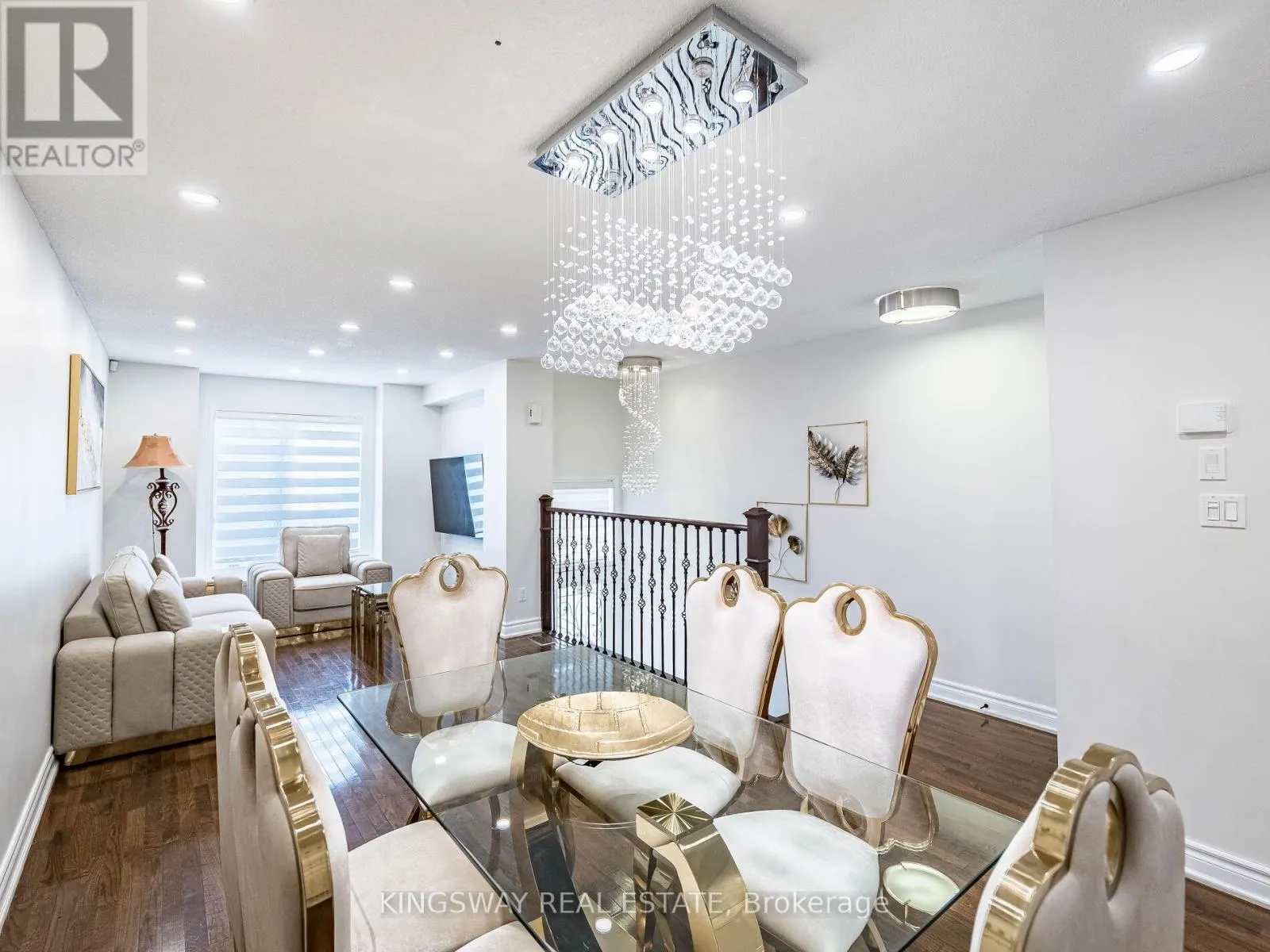 3221 REDPATH CIRCLE