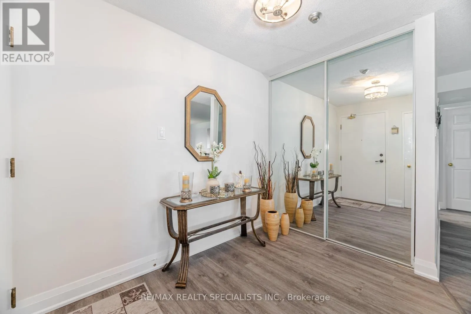 409 - 4470 TUCANA COURT