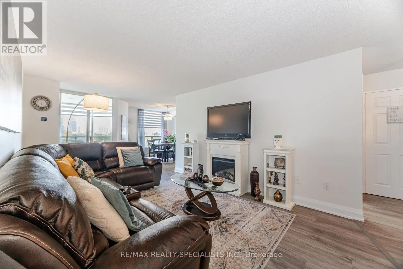 409 - 4470 TUCANA COURT