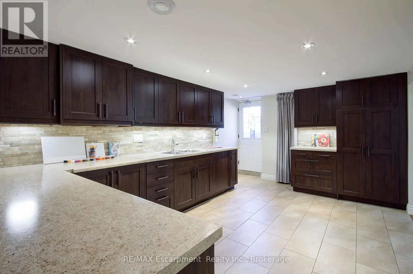 1491 BRENNER CRESCENT