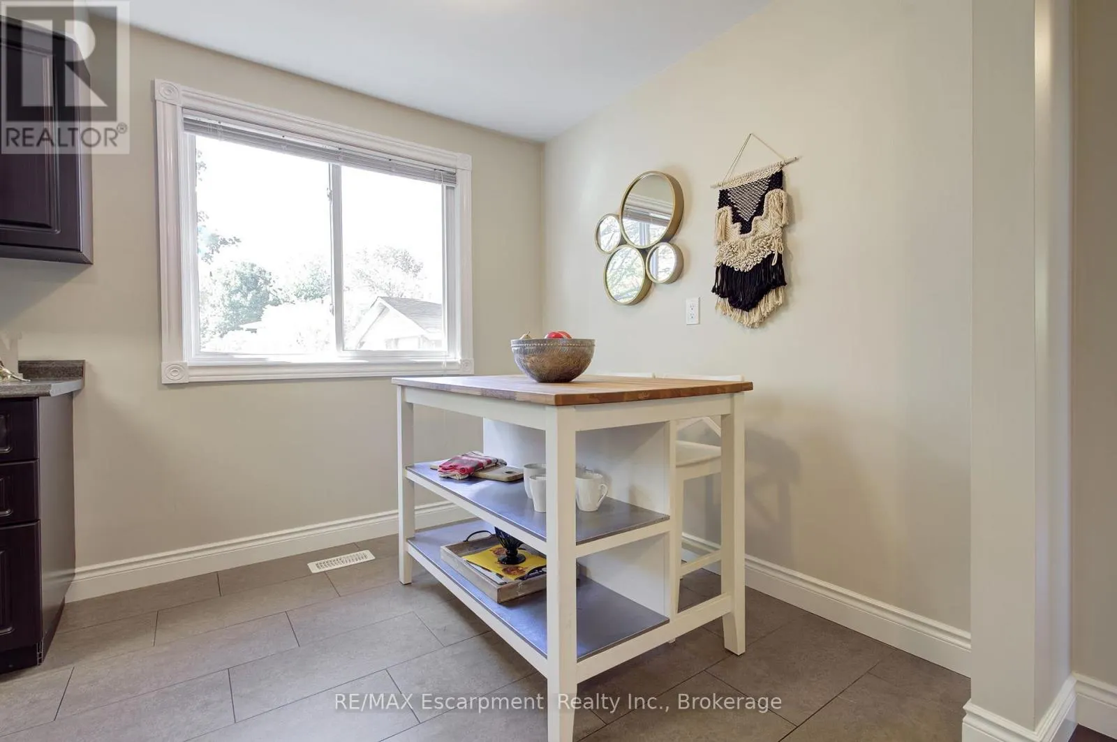 1491 BRENNER CRESCENT