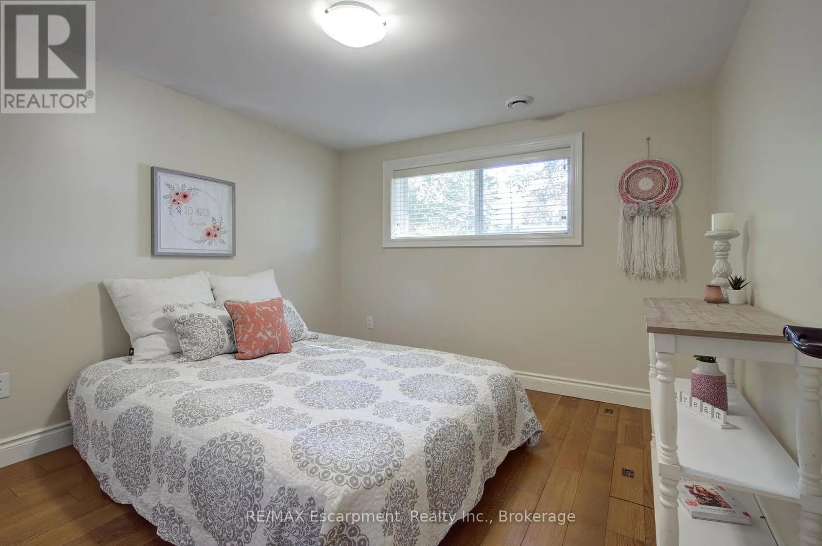 1491 BRENNER CRESCENT