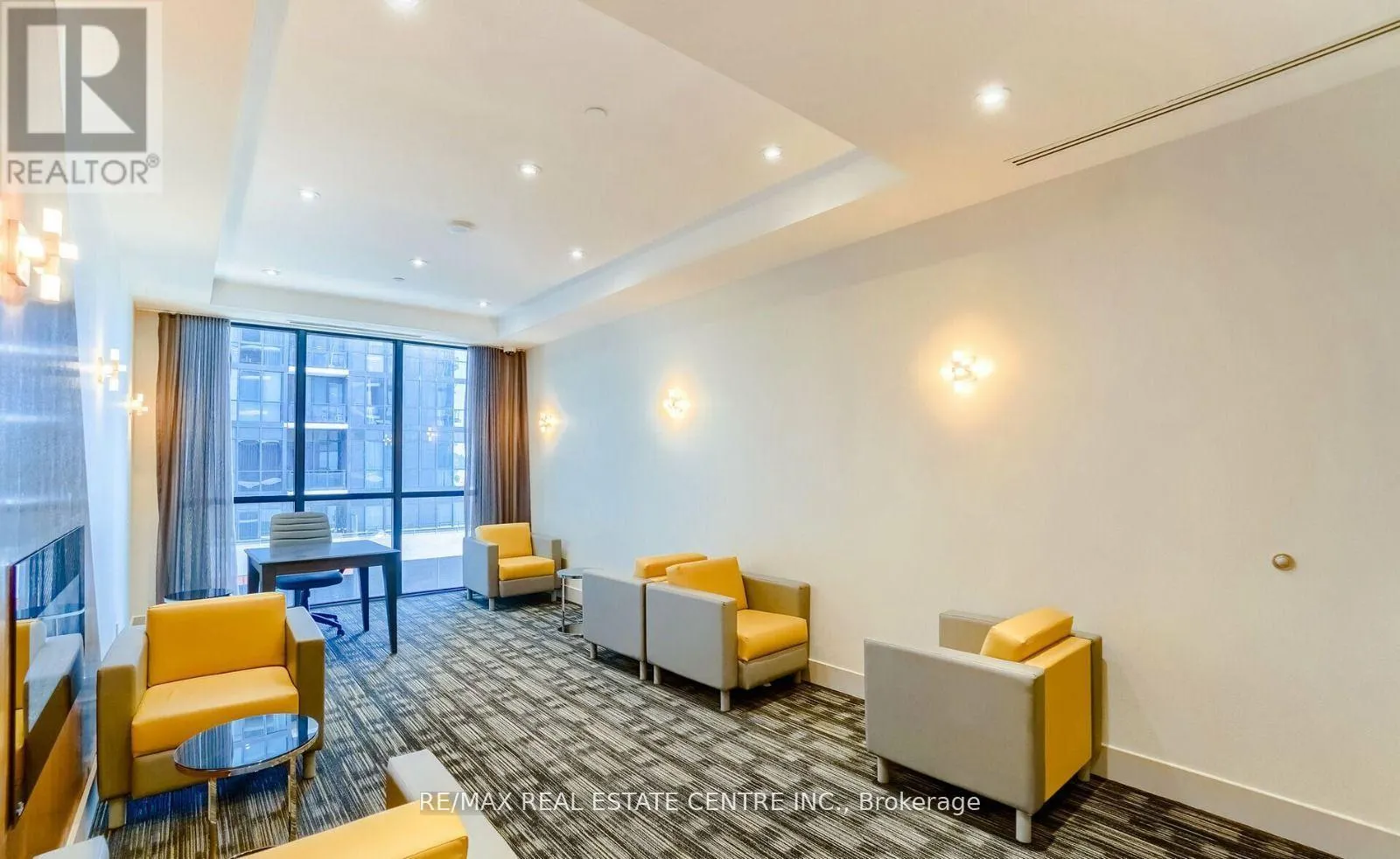 109 - 75 EGLINTON AVENUE W