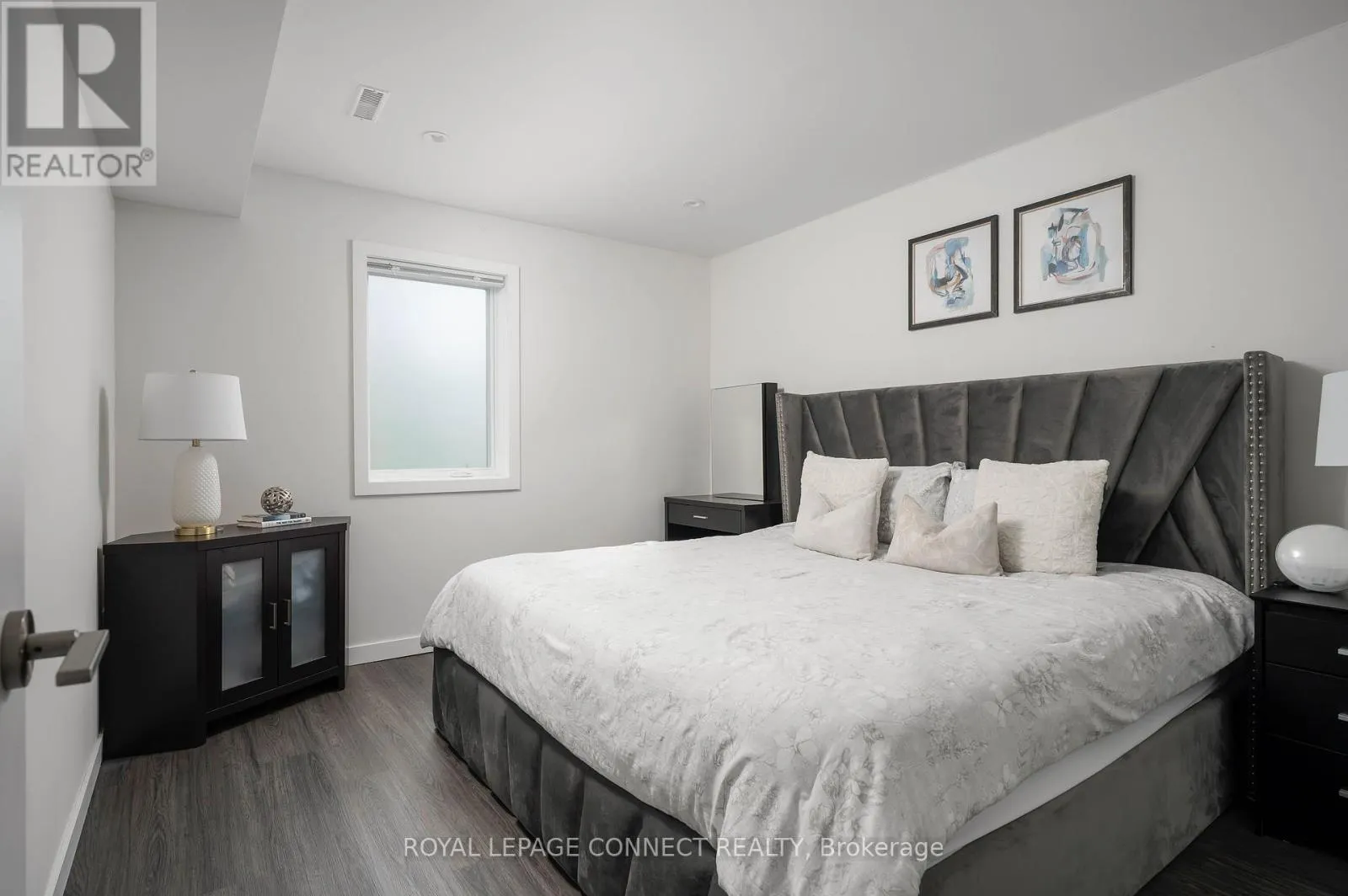 16 FREDRICK MOWAT LANE