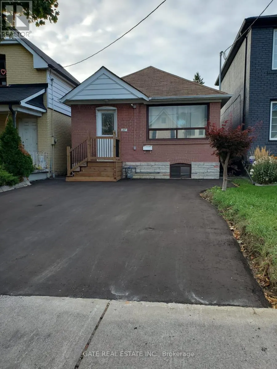 27 LAMBTON AVENUE