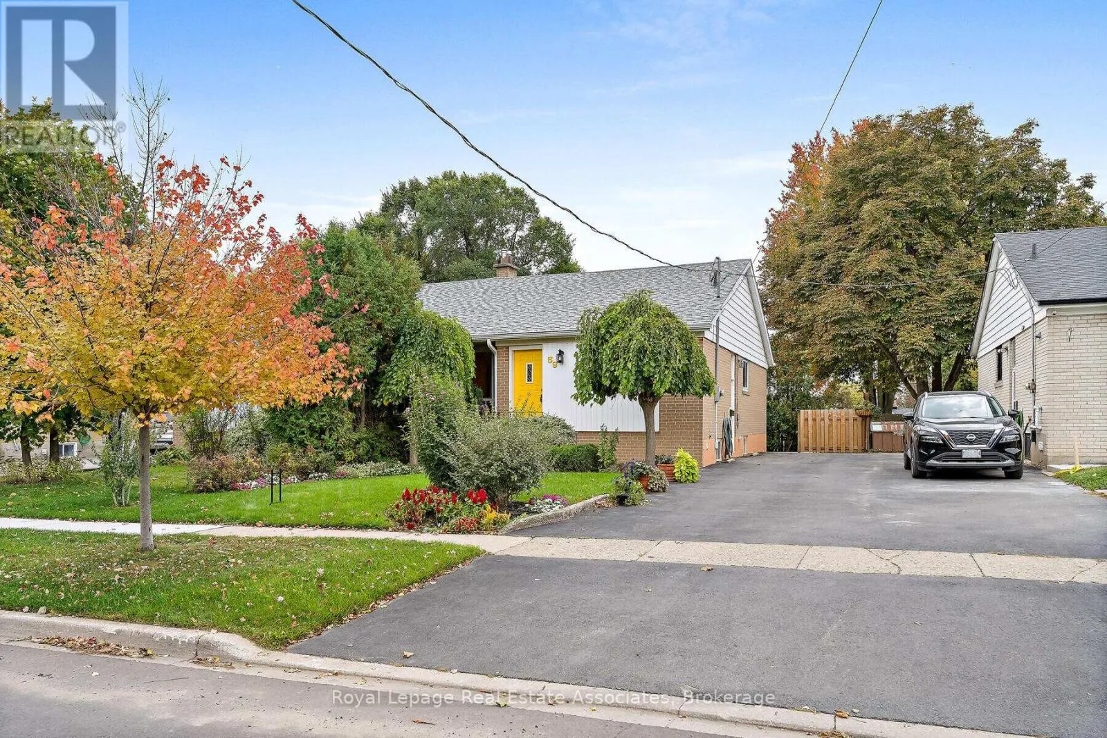 59 MCINTYRE CRESCENT