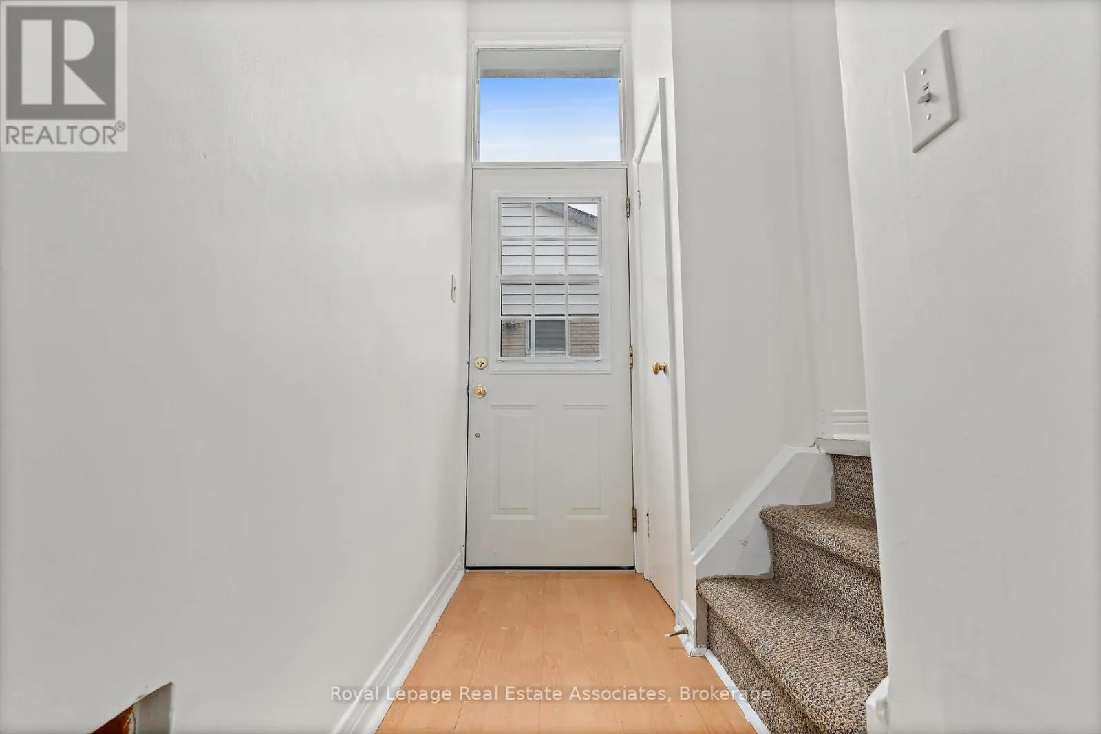 59 MCINTYRE CRESCENT