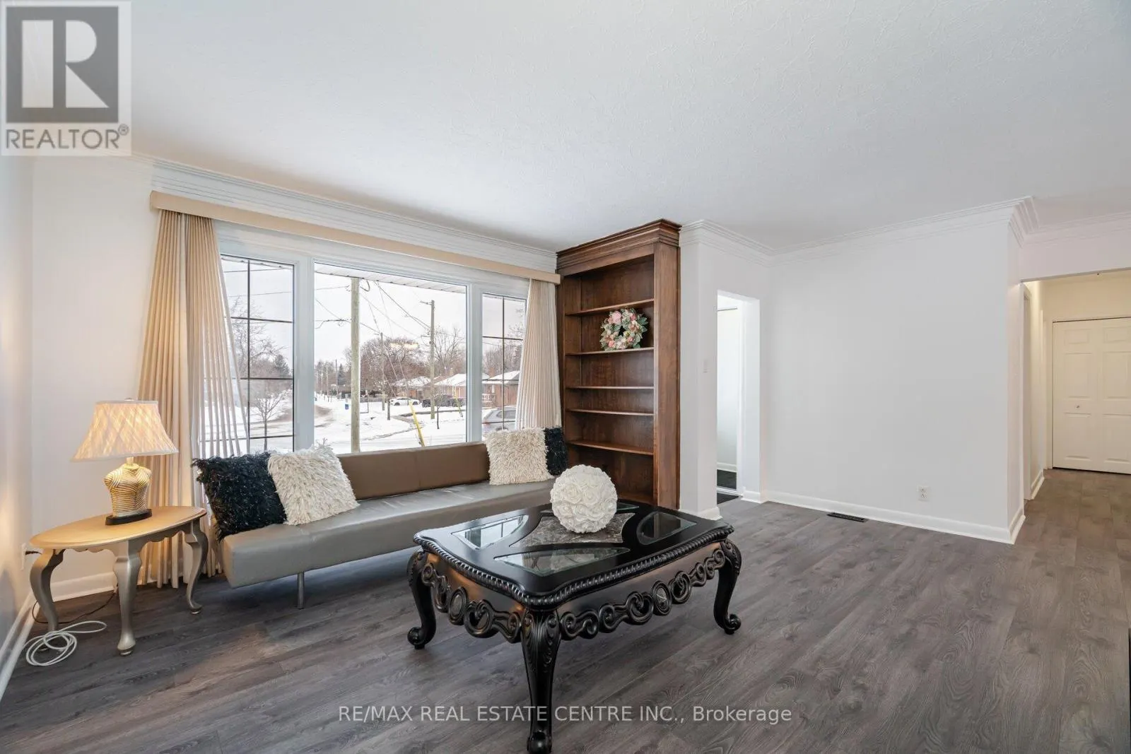 292 KINGSLEIGH COURT