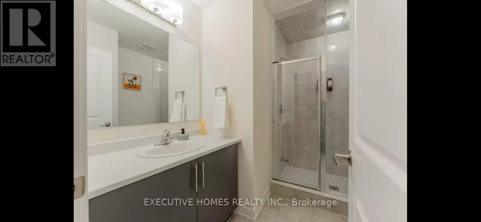 3092 MEADOWRIDGE DRIVE