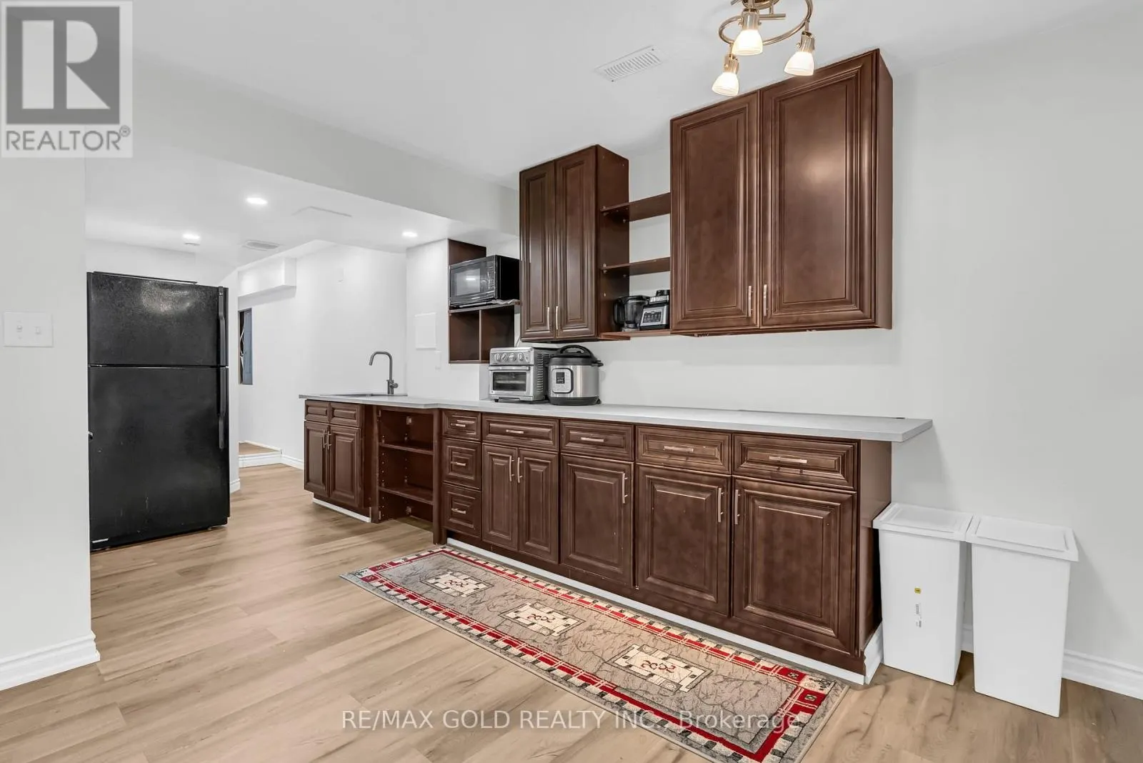 564 BESSBOROUGH DRIVE