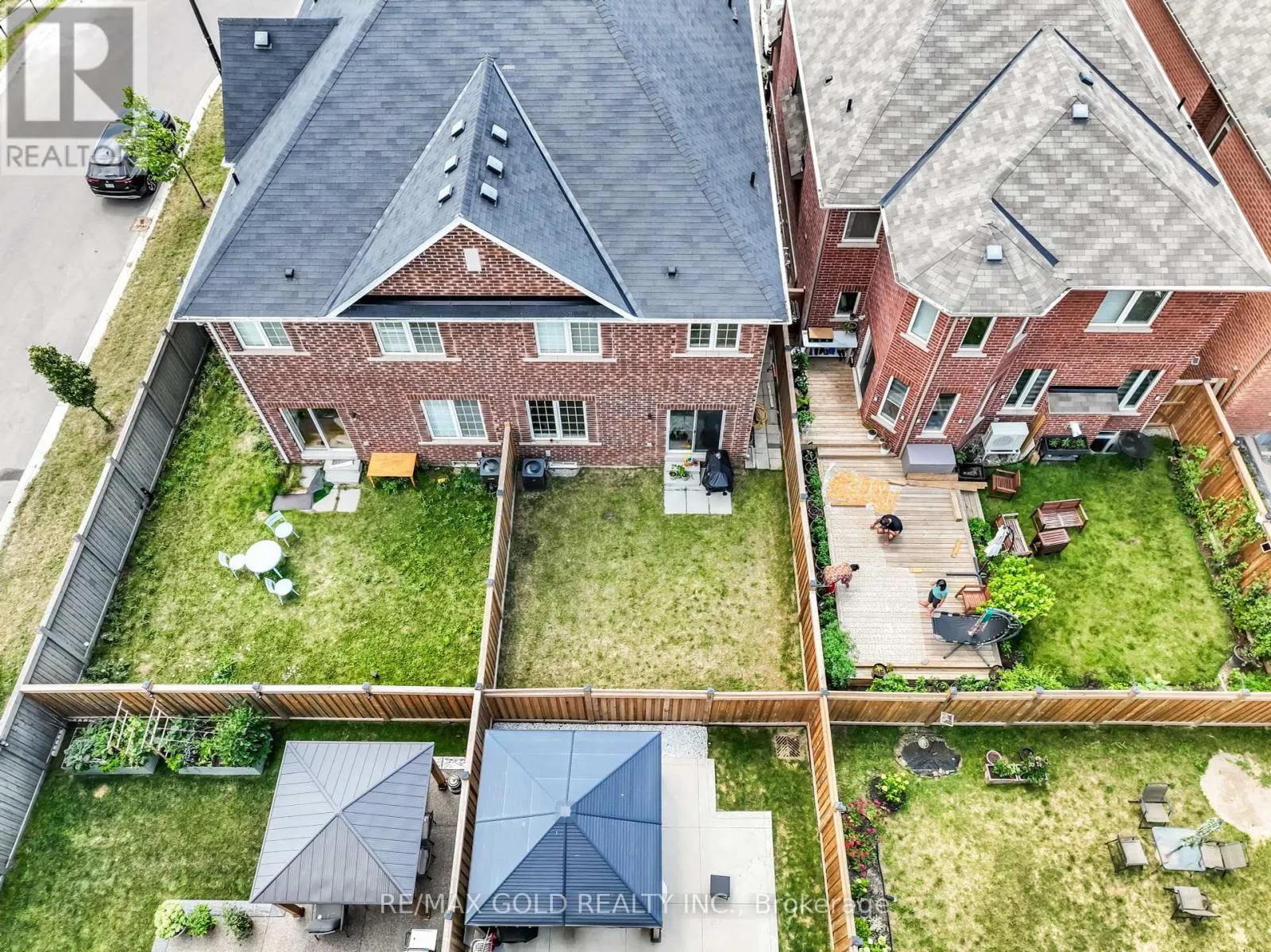 564 BESSBOROUGH DRIVE