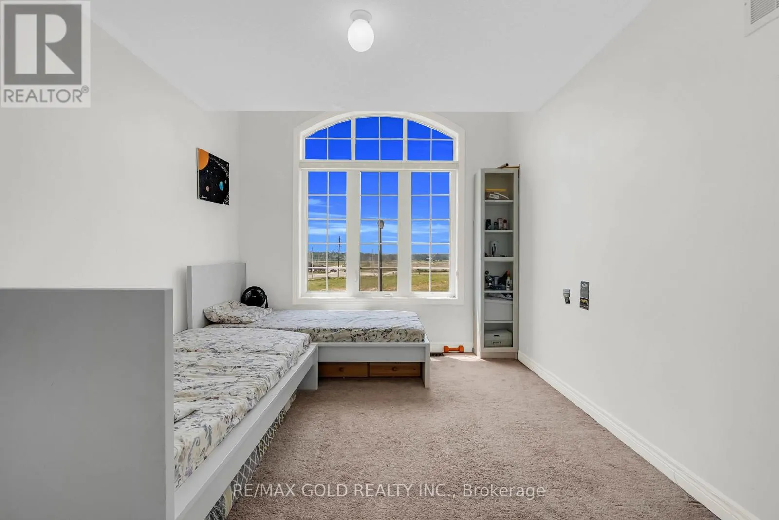 564 BESSBOROUGH DRIVE