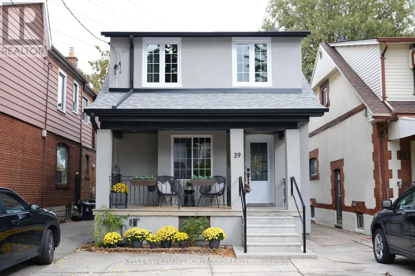 39 SILVERTHORN AVENUE
