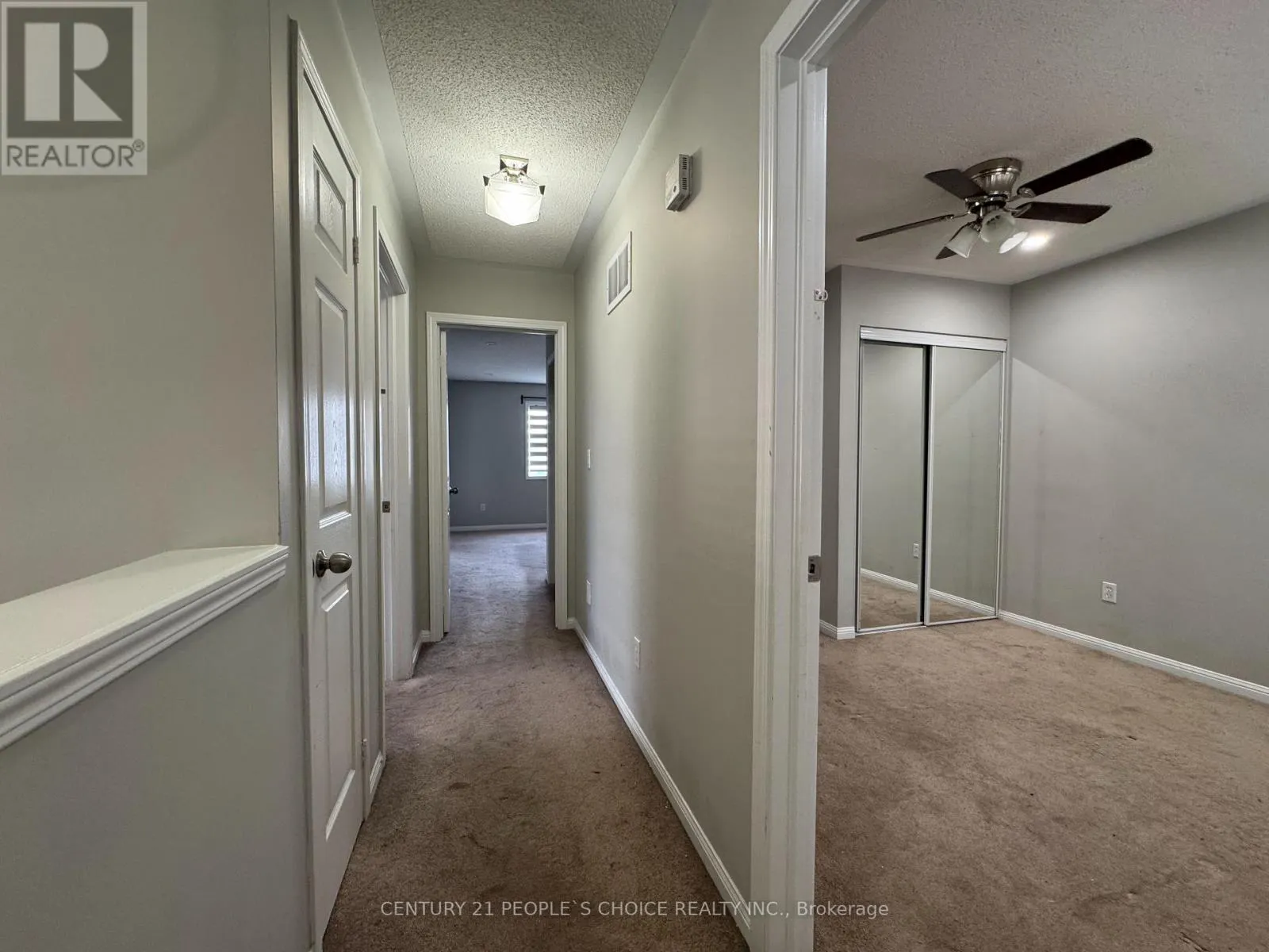 UPPER - 657 THOMPSON ROAD S
