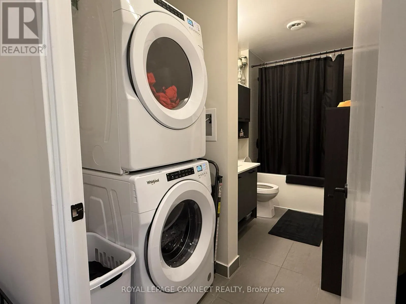 112 - 2300 ST CLAIR AVENUE W