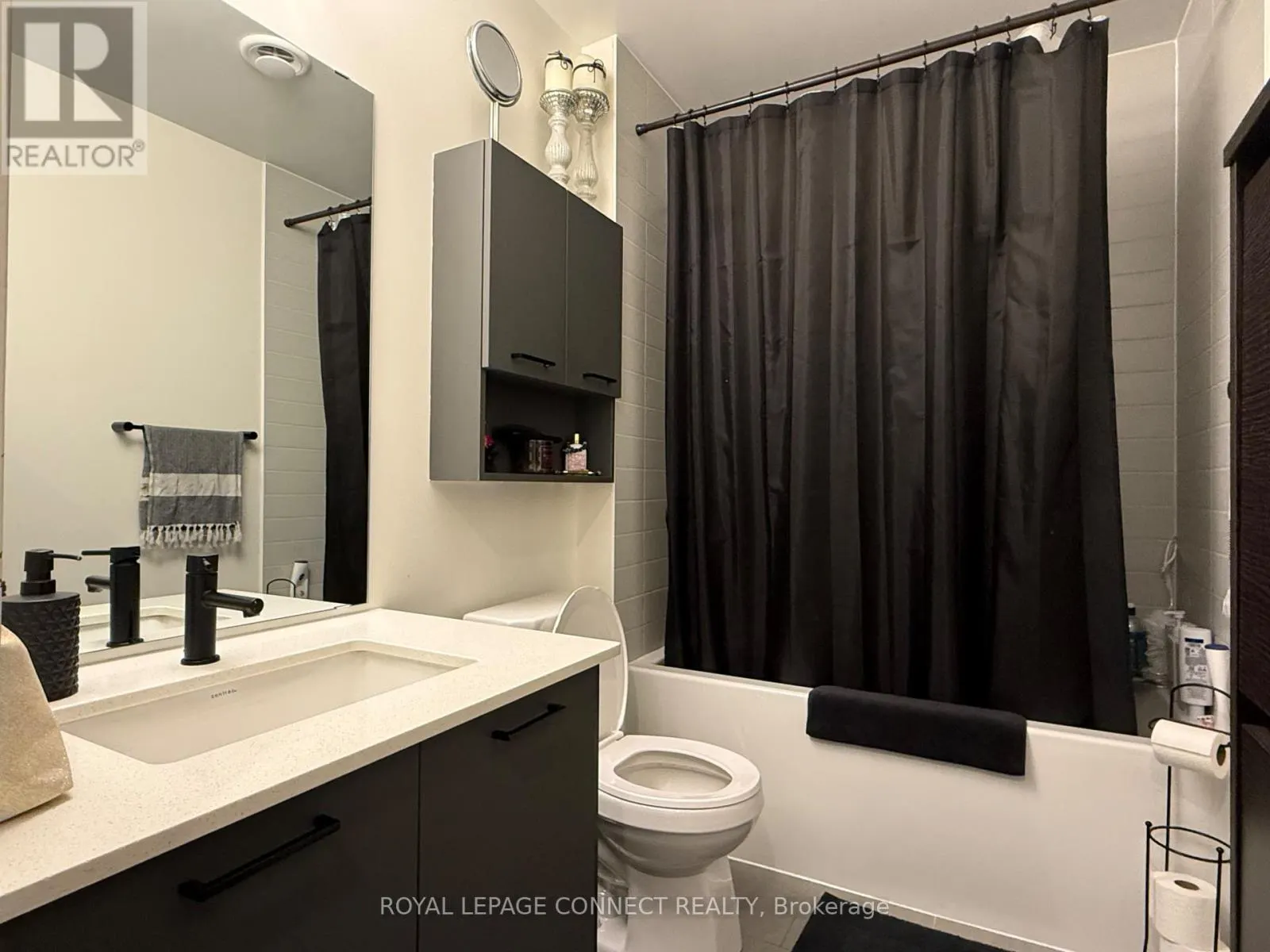112 - 2300 ST CLAIR AVENUE W