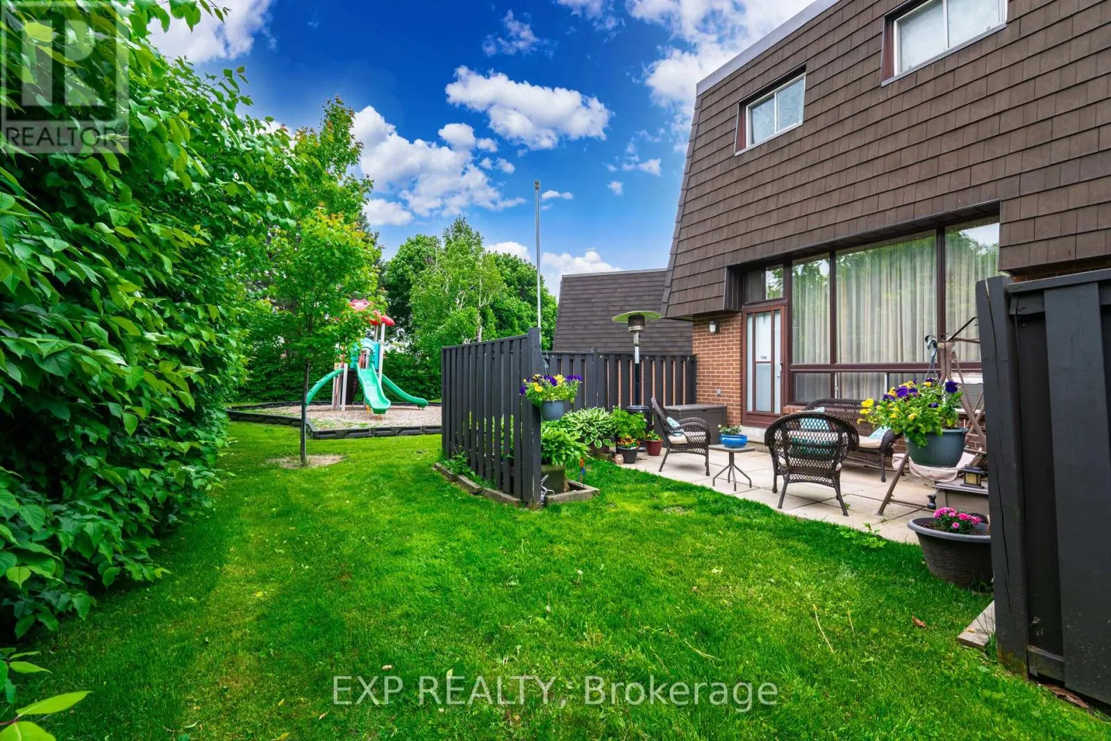 136 DARRAS COURT