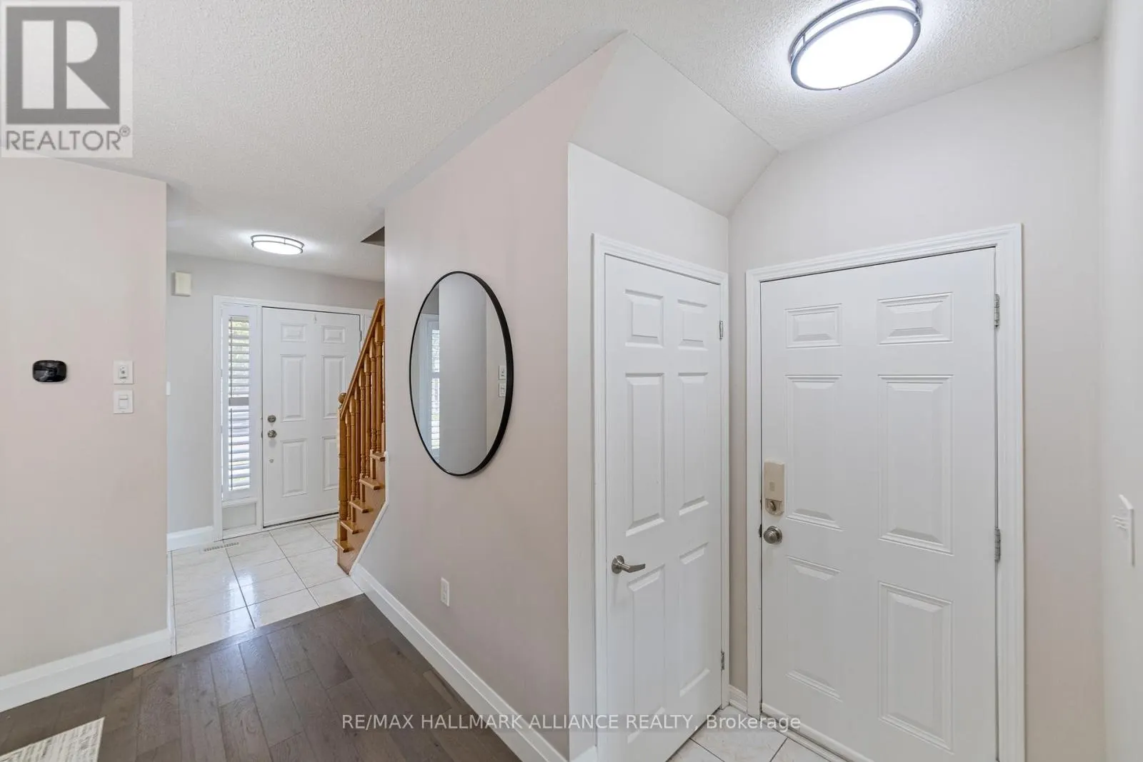 402 SCHREYER CRESCENT