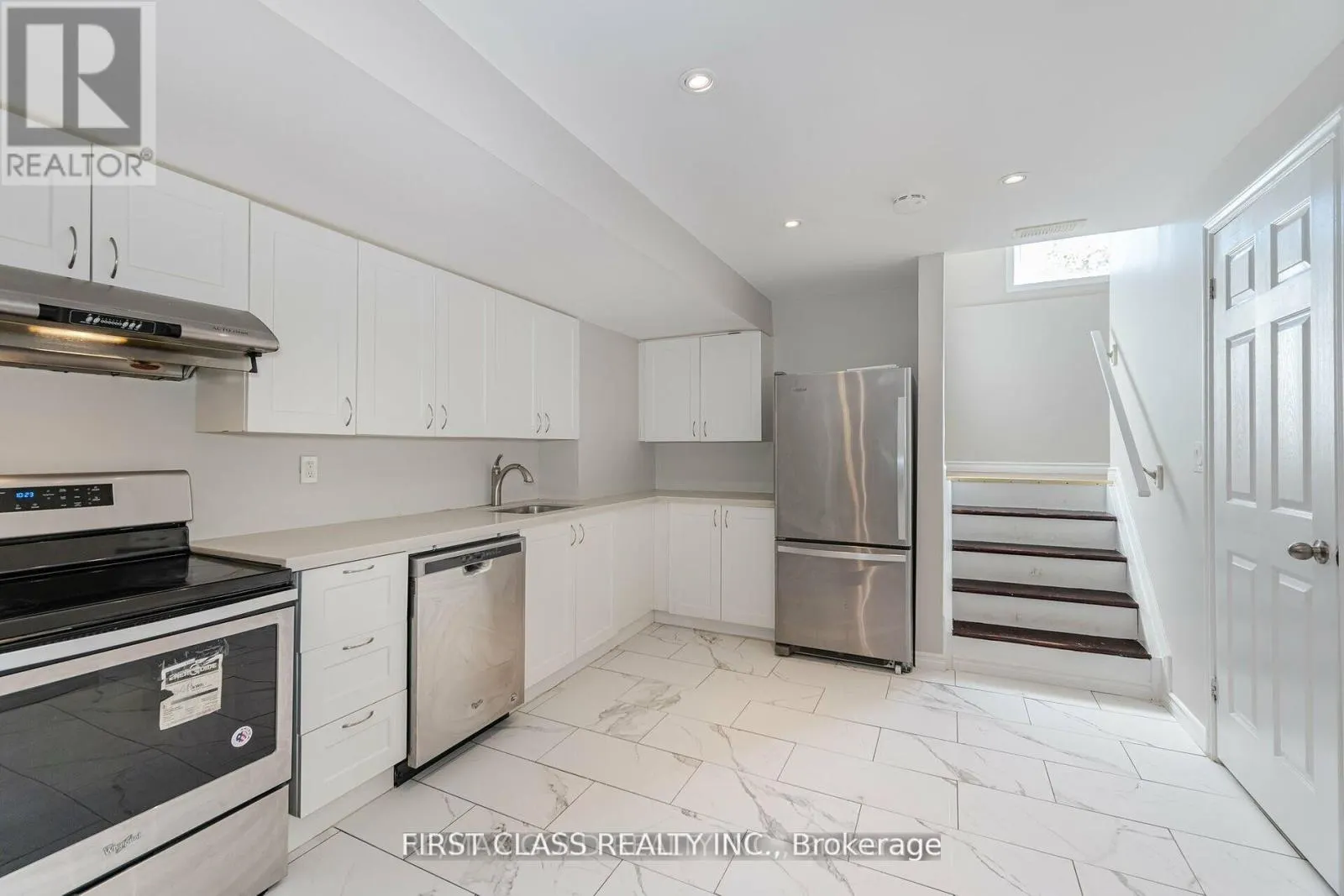 174 GARDENBROOKE TRAIL
