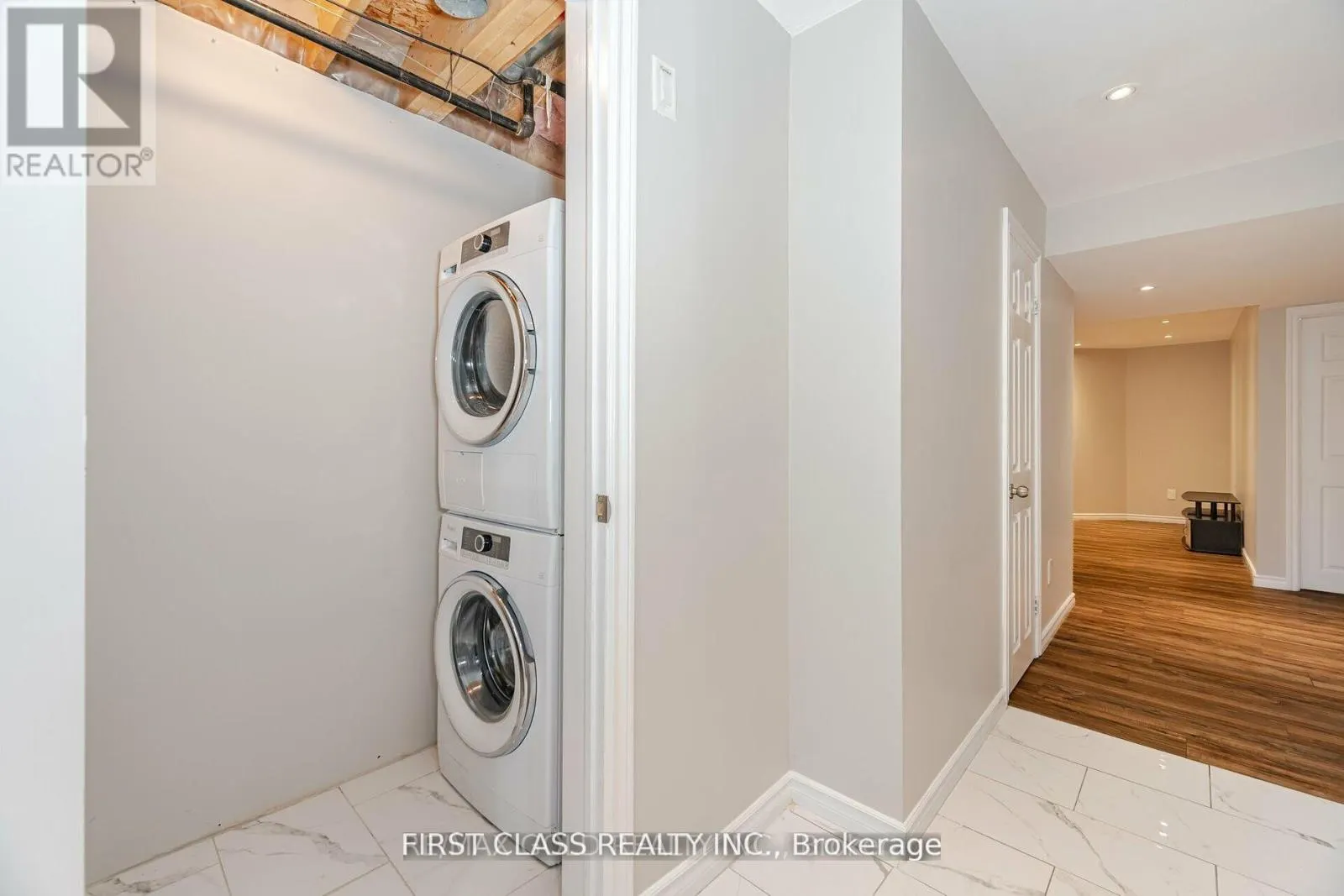 174 GARDENBROOKE TRAIL