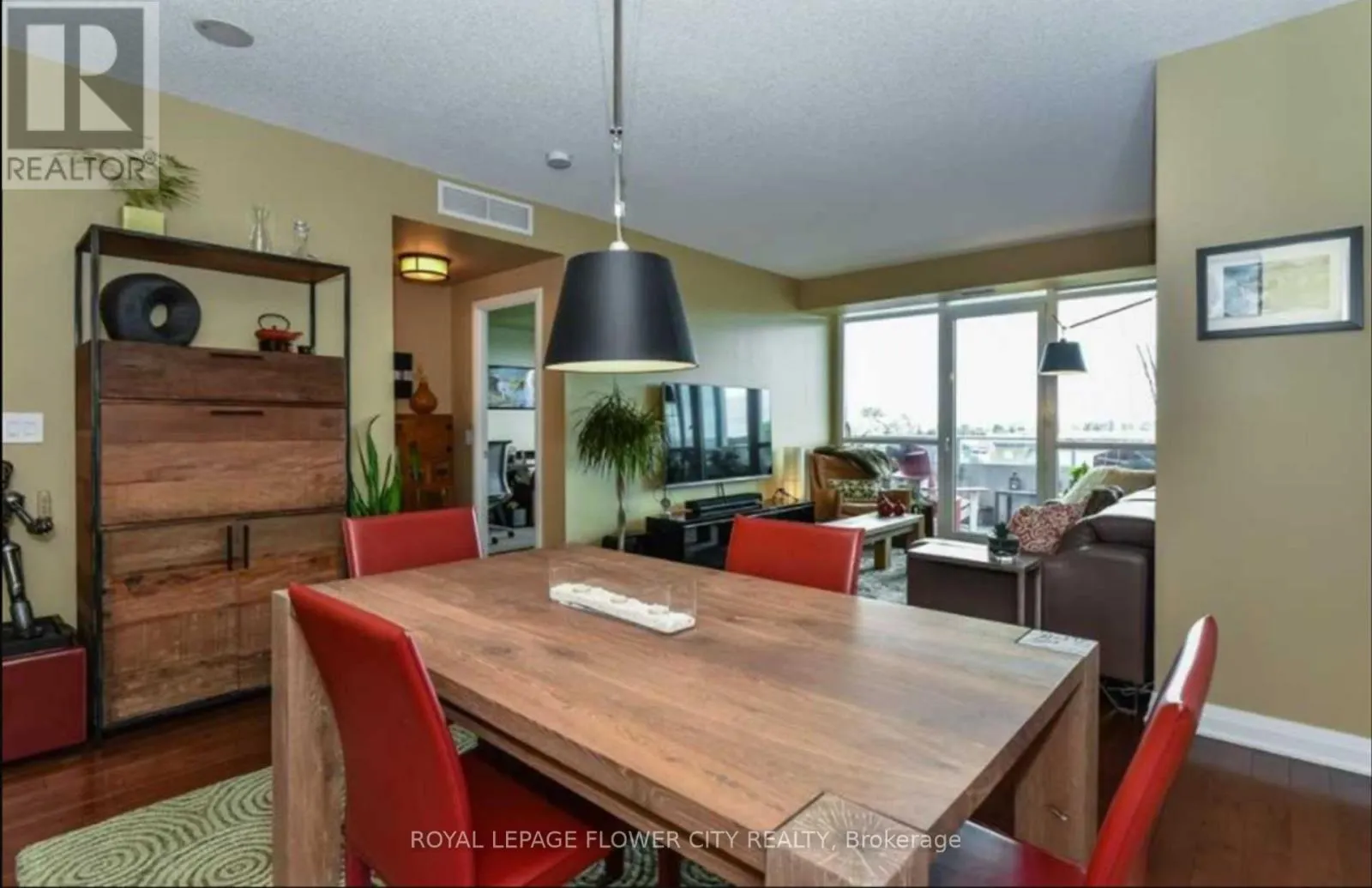 1055 SOUTHDOWN ROAD