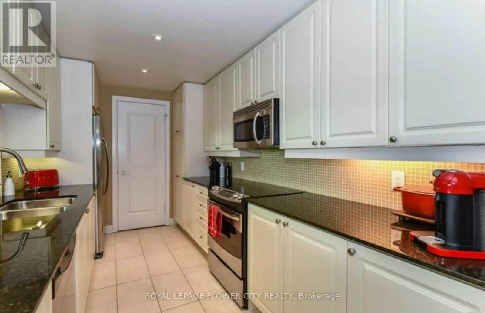 1055 SOUTHDOWN ROAD