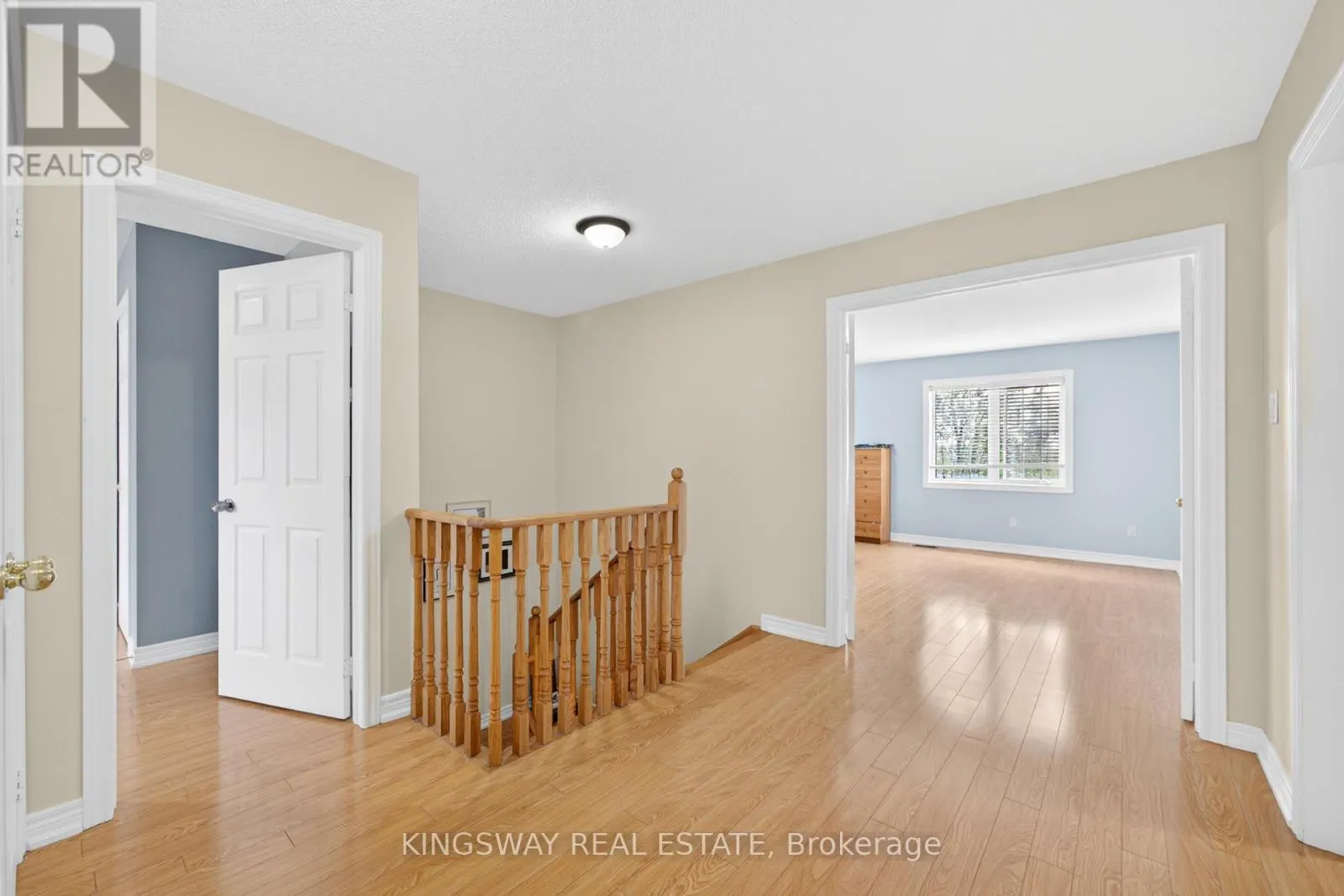 284 HOLMES CRESCENT