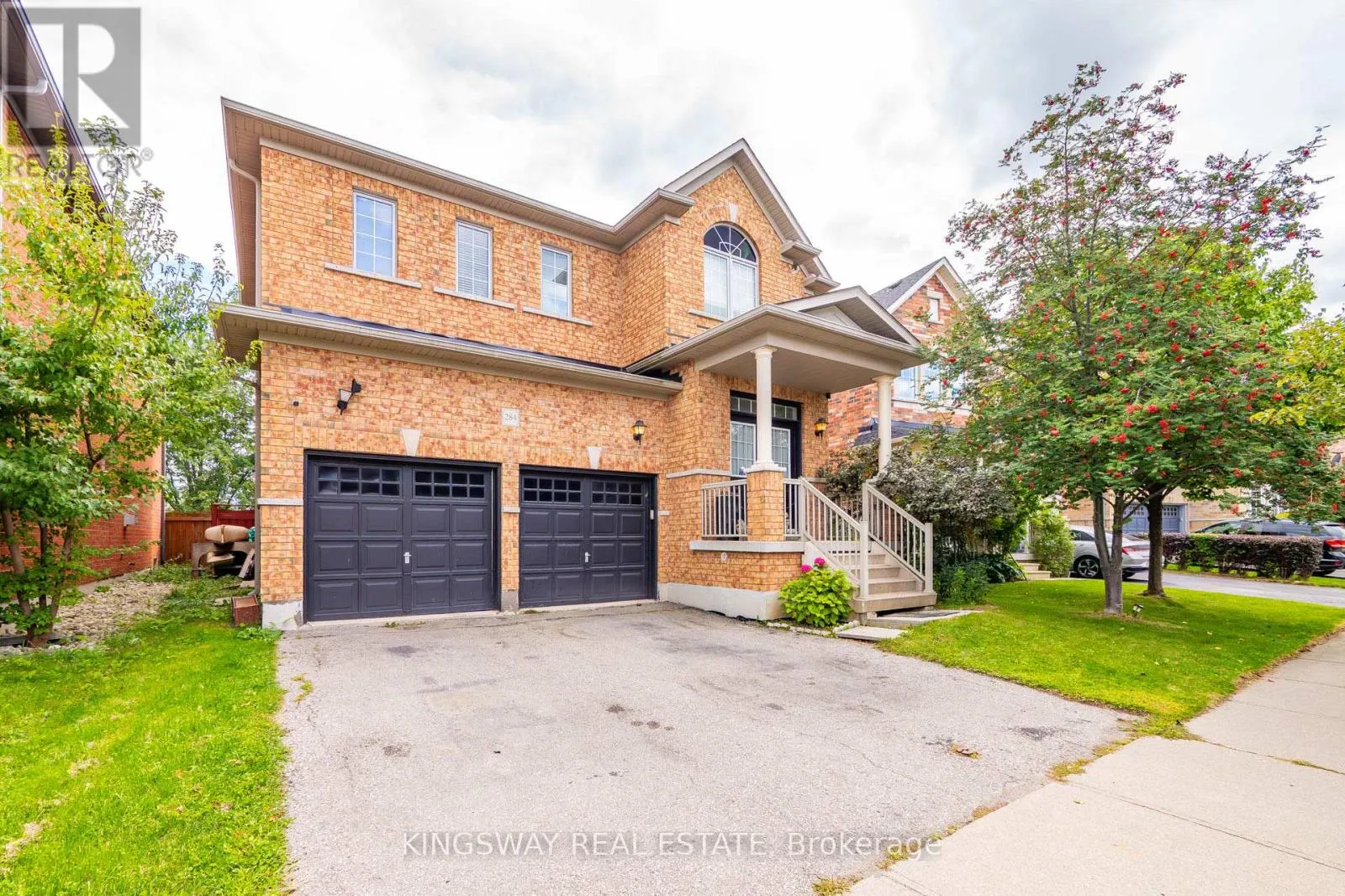 284 HOLMES CRESCENT