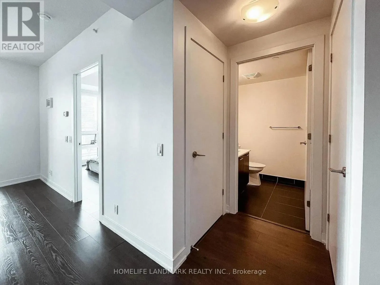 1706 - 2220 LAKESHORE BOULEVARD W