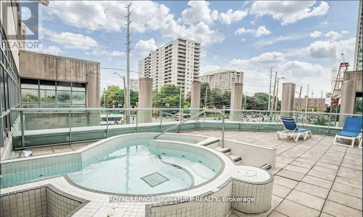 2211 - 33 ELM DRIVE