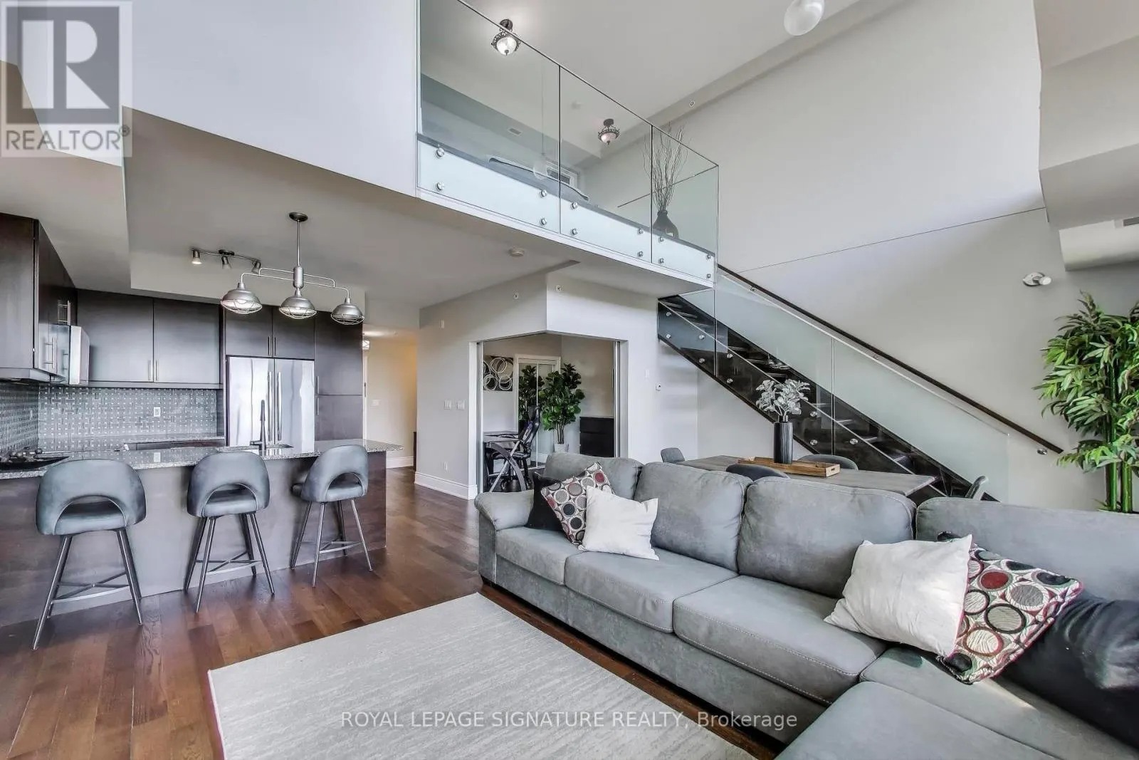 405 - 3170 ERIN MILLS PARKWAY