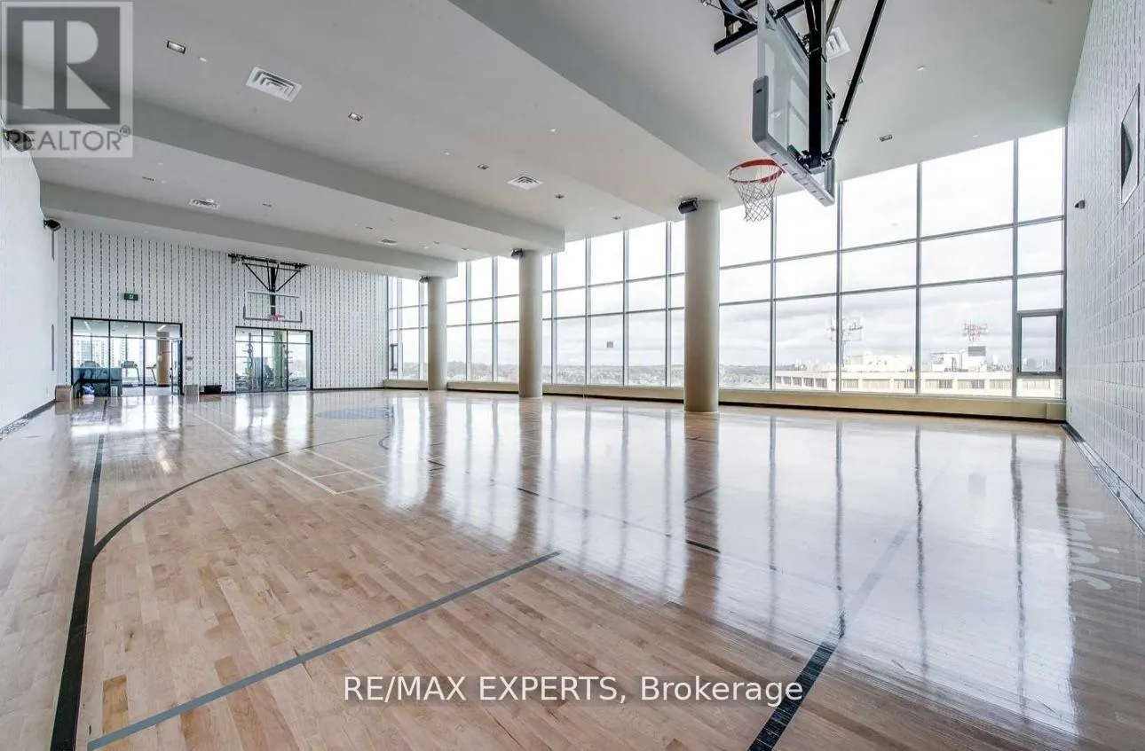 1711 - 2520 EGLINTON AVENUE W
